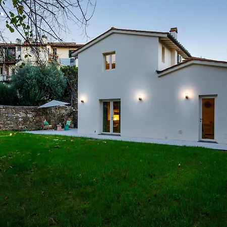 Apartment Charming With A Secret Garden