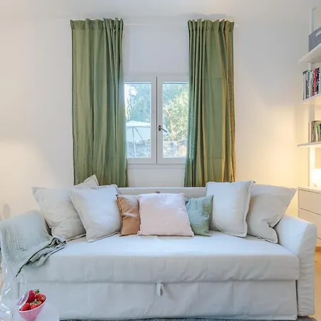 Apartment Charming With A Secret Garden *