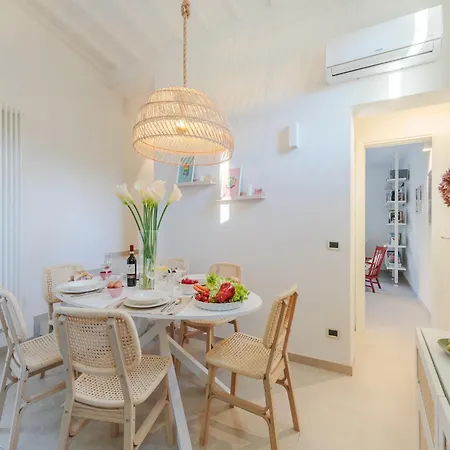 Apartment Charming With A Secret Garden *